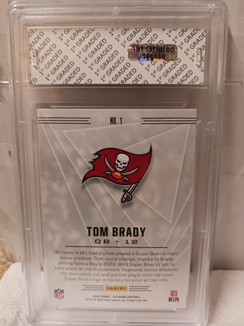 2020 Panini Illusions Tom Brady TamPA BAY #1 - Holographic Card GEM MINT 10 - Picture 4 of 4